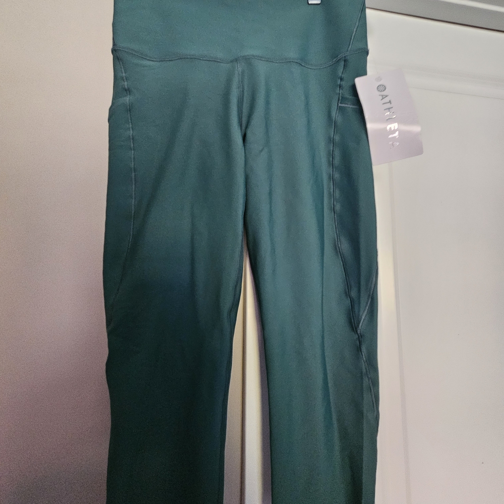 Athleta Green Leggings